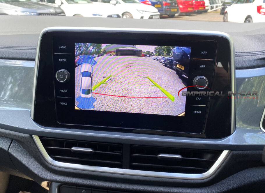 VW Volkswagen T-Roc - Reverse Reversing Camera Kit ( 2017 Onwards )