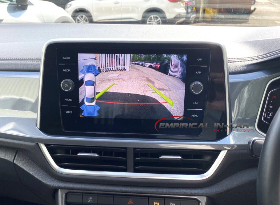 VW Volkswagen T-Roc - Reverse Reversing Camera Kit ( 2017 Onwards )