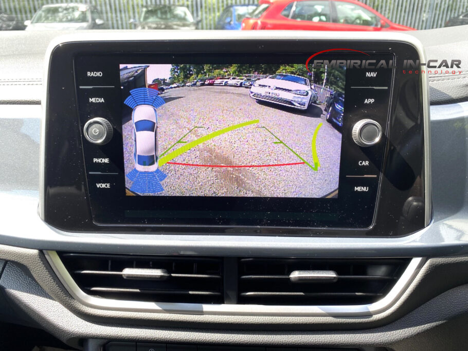 VW Volkswagen T-Roc - Reverse Reversing Camera Kit ( 2017 Onwards )