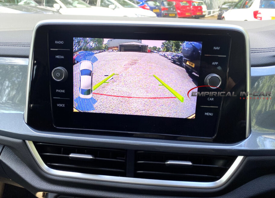 VW Volkswagen T-Roc - Reverse Reversing Camera Kit ( 2017 Onwards )