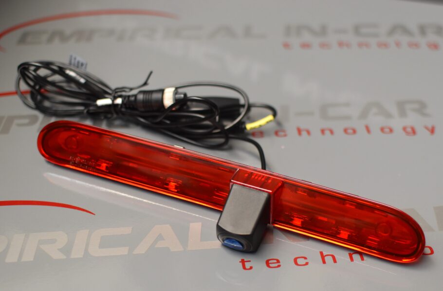 Peugeot Expert - Reverse Reversing Camera Kit ( 2017 to Mid 2024 ) Brake Light Camera ( Twin Rear Door Only )