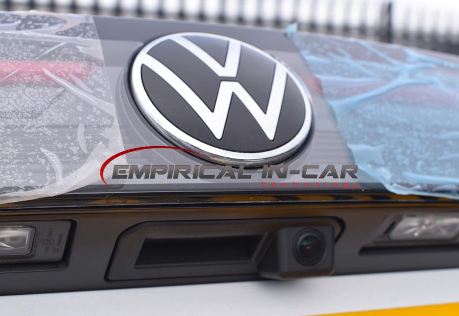 VW Volkswagen Taigo - Reversing Reverse Camera Kit ( 2020 Onwards )