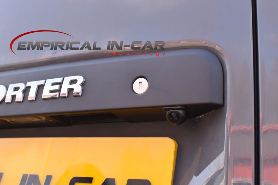 VW Volkswagen Transporter T6.1 - Reversing Camera Kit ( 2019 Onwards ) Automatic ( Twin Door )