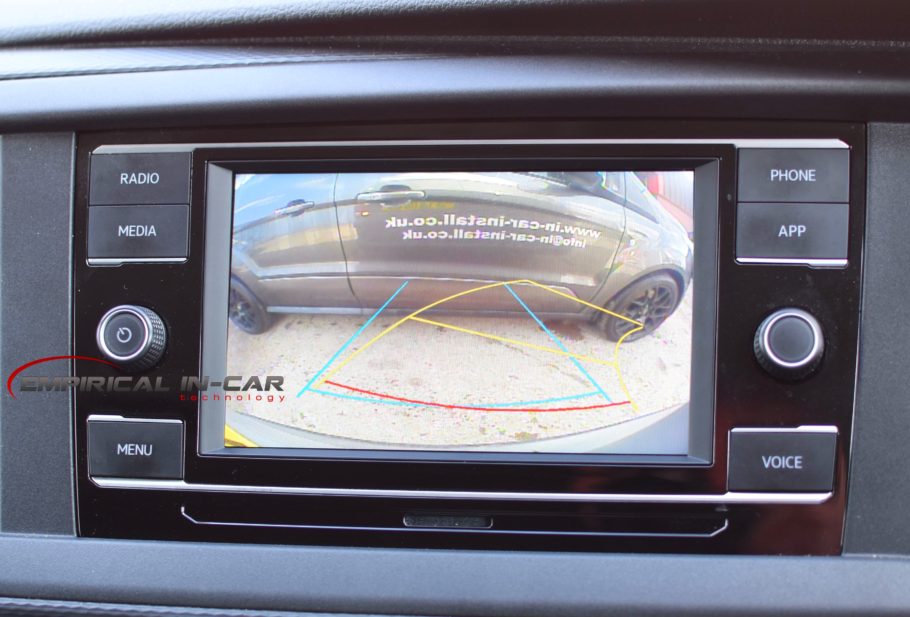 VW Volkswagen Transporter T6.1 - Reversing Camera Kit ( 2019 Onwards ) Automatic ( Twin Door )