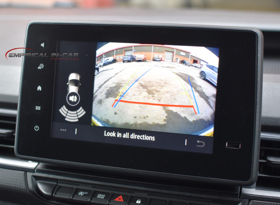 Renault Kangoo - Reverse Reversing Camera Kit ( 2023 Onwards ) For 7" Easy Link System