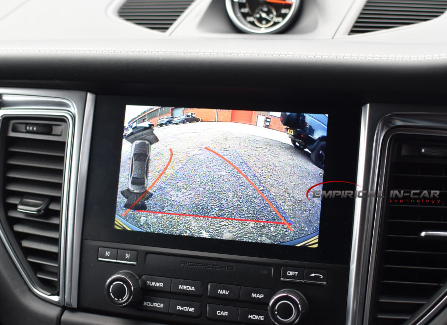 Porsche Macan PCM4 - Reverse Reversing Camera Kit