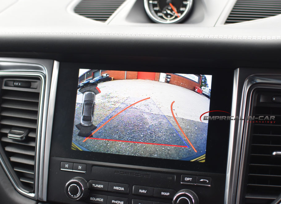 Porsche Macan PCM4 - Reverse Reversing Camera Kit