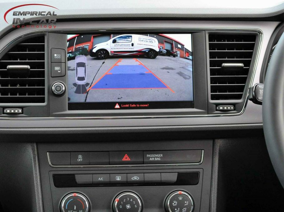Seat Leon - Reverse Reversing Camera Kit ( 5F ) ( 2013 to 2020 )