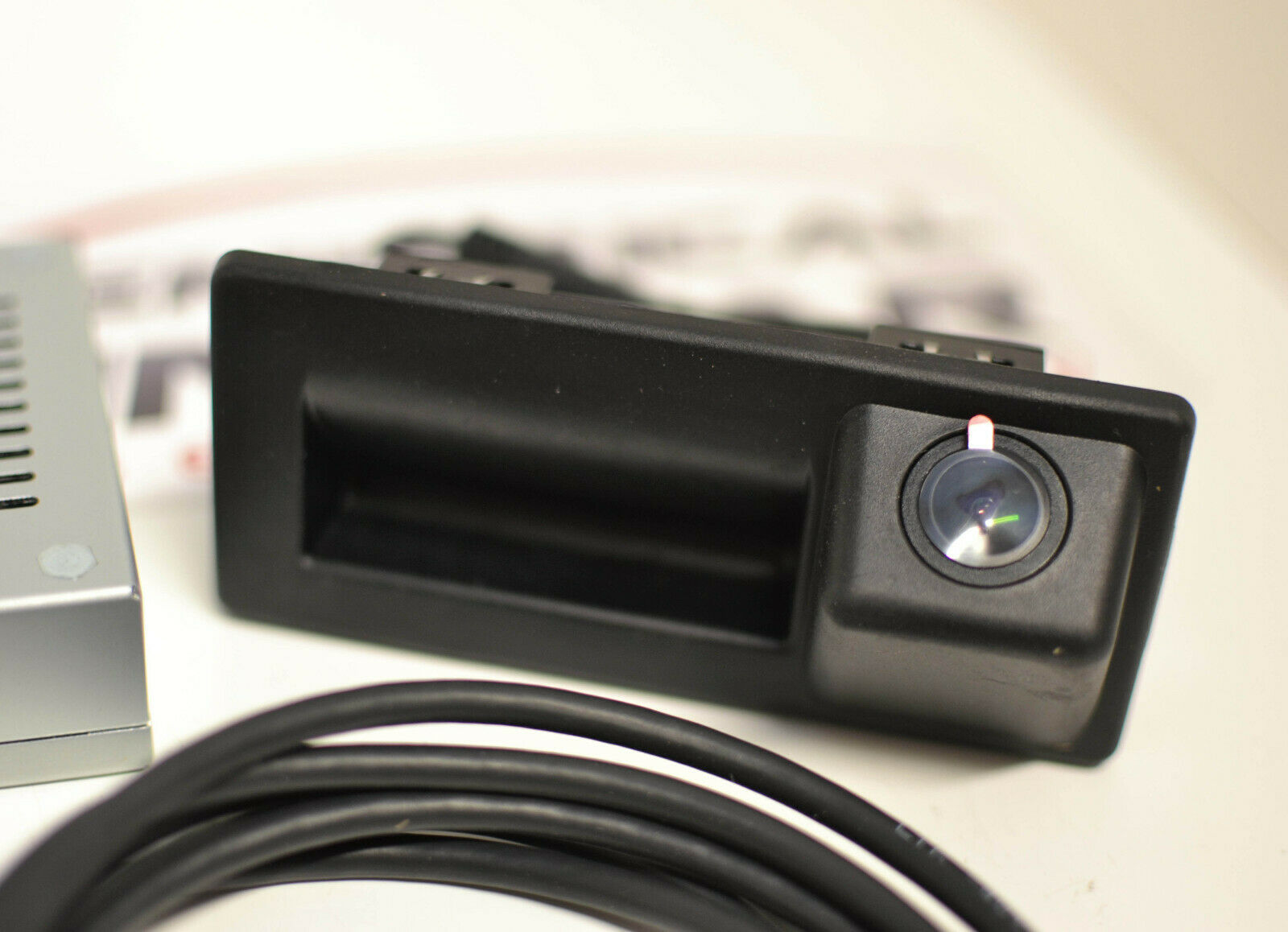 VW Volkswagen Tiguan ( 5N ) Reversing Reverse Camera Kit ( 2017 Onwards