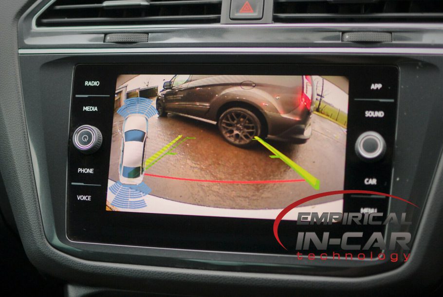 VW Volkswagen Tiguan ( 5N ) Reversing Reverse Camera Kit ( 2017 Onwards )