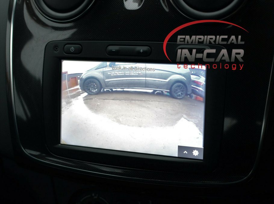 Dacia Sandero 2 & Stepway - Reversing Reverse Camera Kit ( 2015 Onwards )